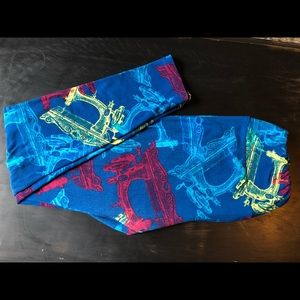 Vintage sewing machine LuLaRoe leggings!!